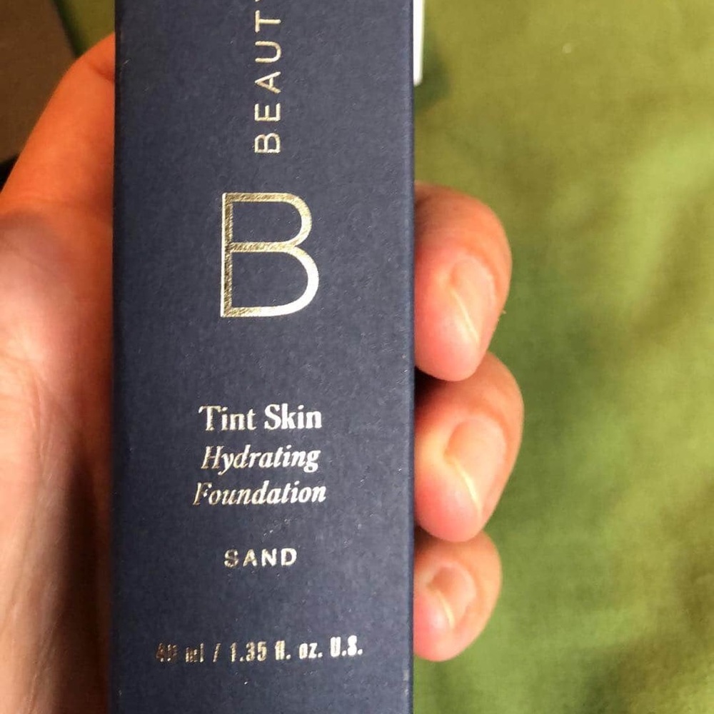 Beauty Counter Tint Skin- Color Sand
